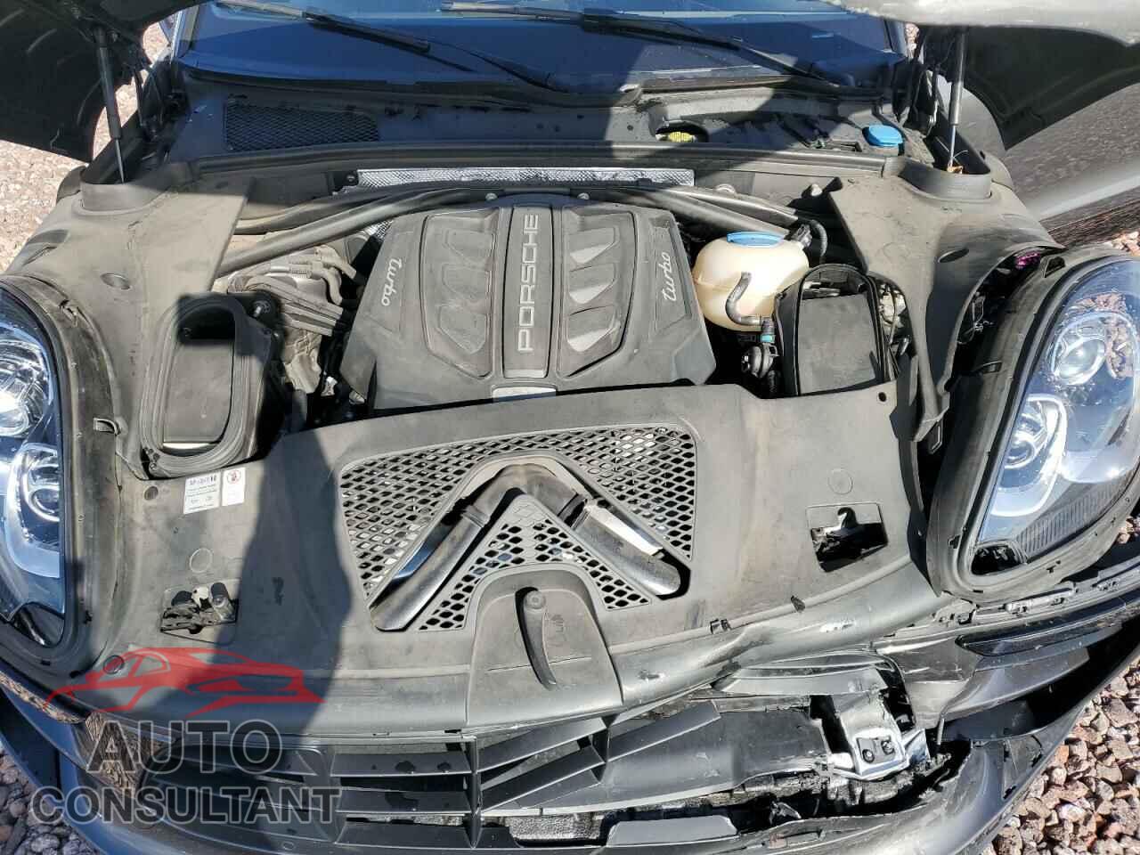 PORSCHE MACAN 2016 - WP1AF2A56GLB93772