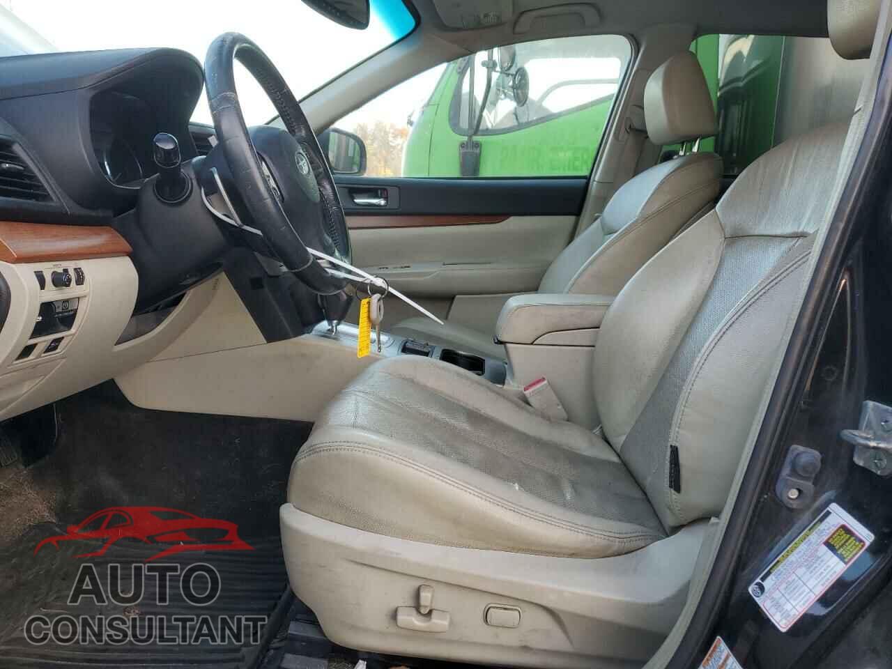 SUBARU OUTBACK 2013 - 4S4BRBLC0D3224935