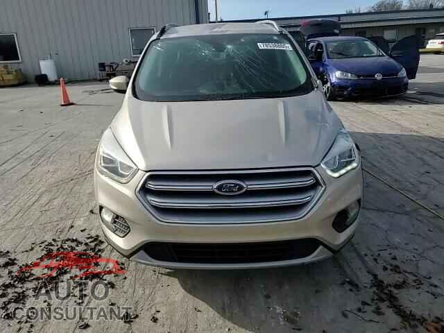 FORD ESCAPE 2017 - 1FMCU0JD4HUC86177
