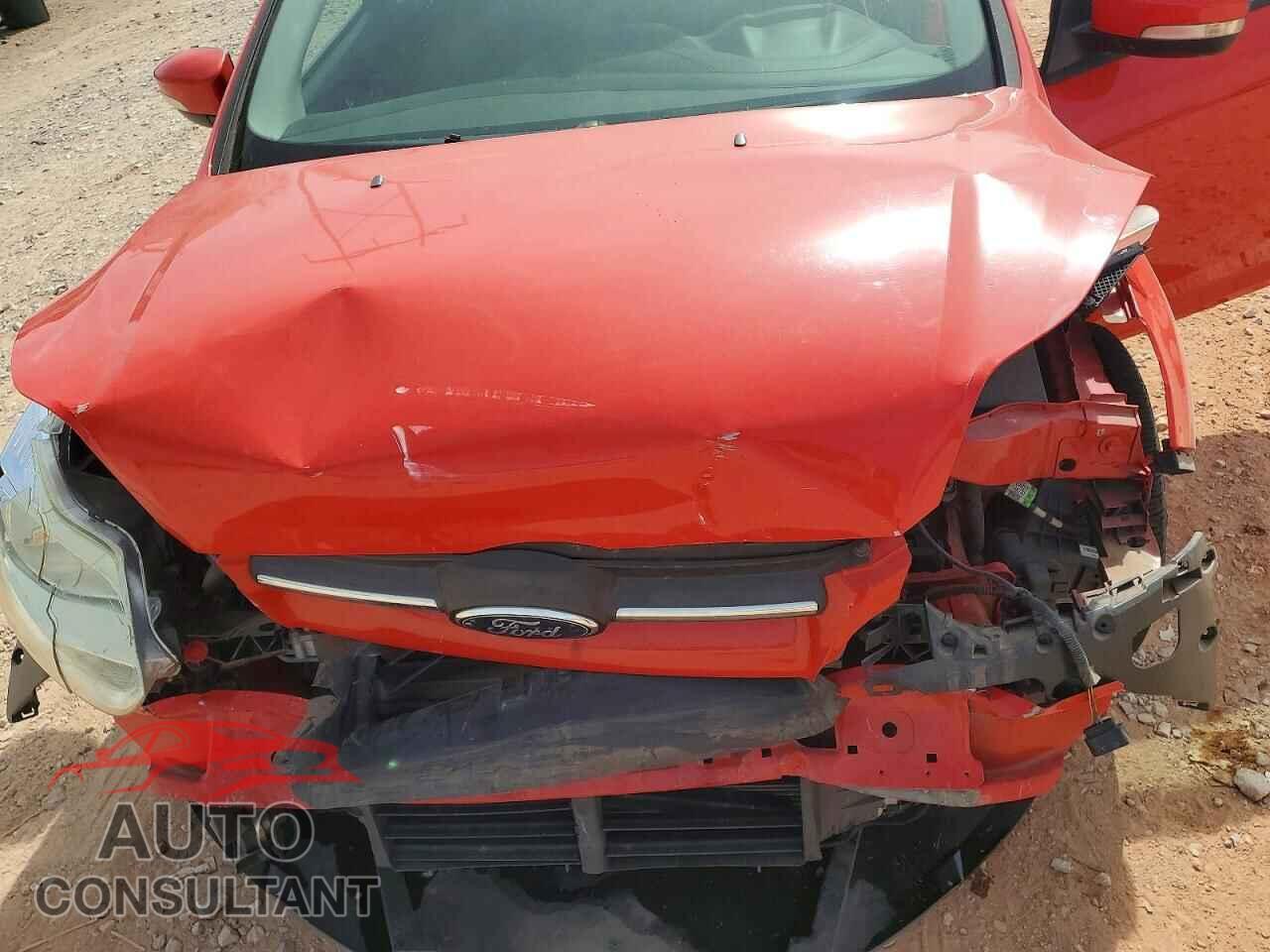 FORD FOCUS 2014 - 1FADP3F20EL229443