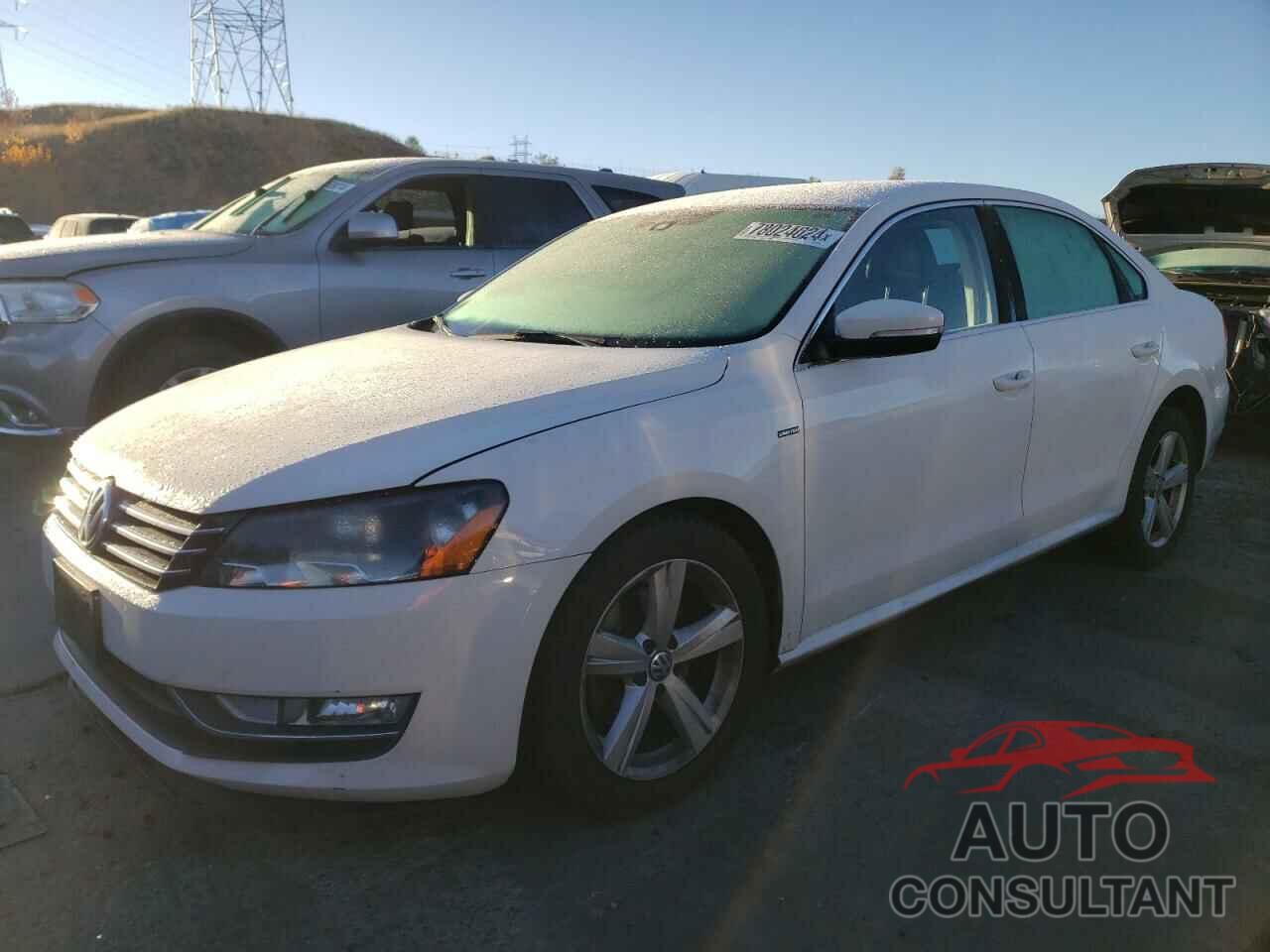 VOLKSWAGEN PASSAT 2015 - 1VWAS7A34FC114233