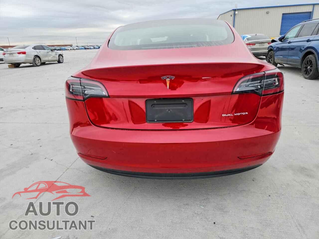 TESLA MODEL 3 2021 - 5YJ3E1EB4MF859680