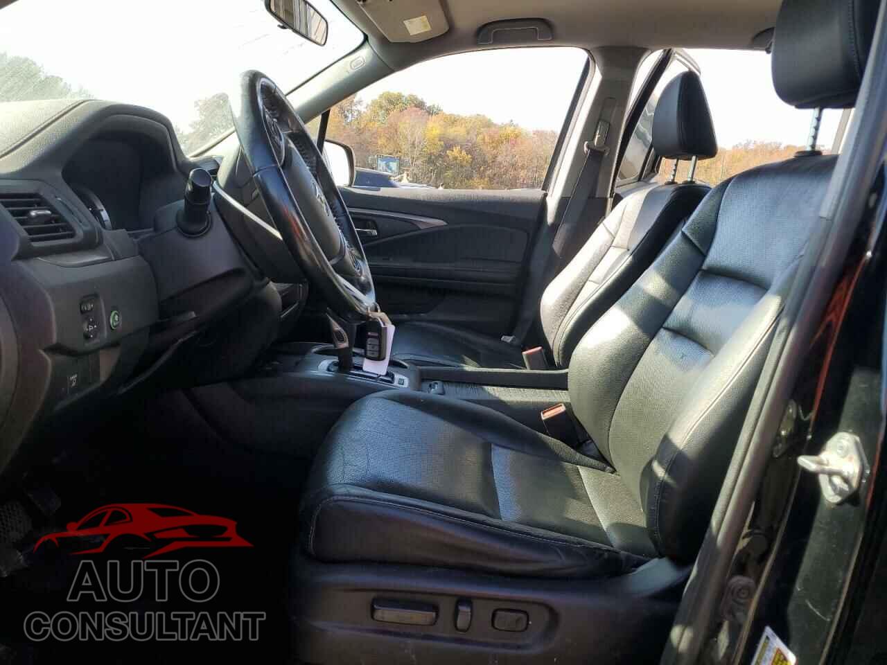 HONDA RIDGELINE 2017 - 5FPYK3F56HB012904