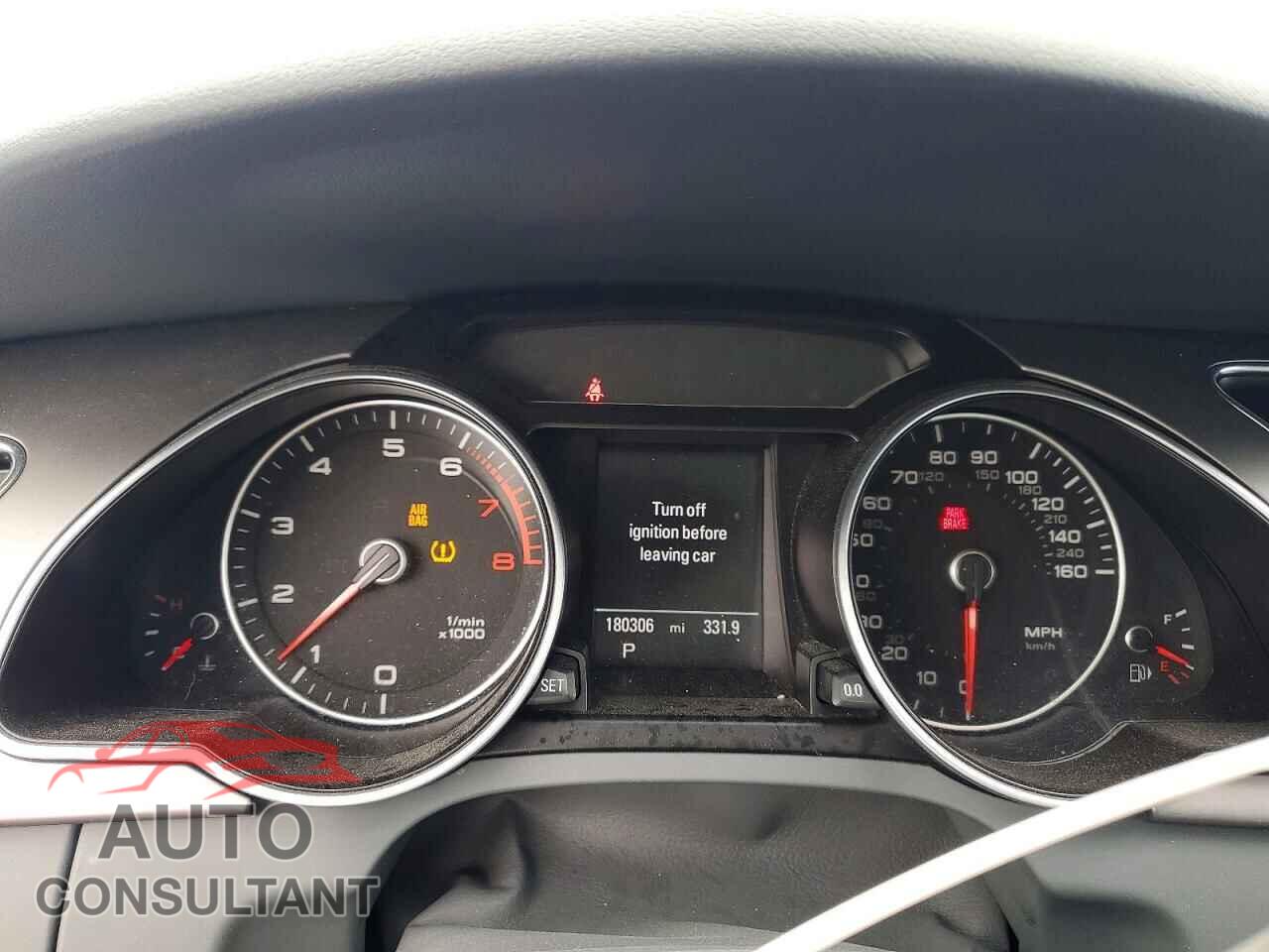 AUDI A 5 2013 - WAULFAFR9DA023619