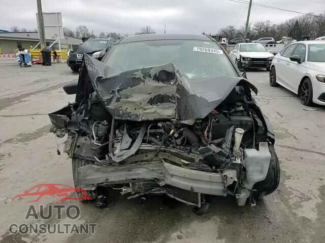 FORD FIESTA 2017 - 3FADP4EJ4HM115396