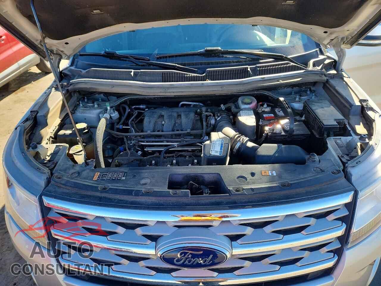 FORD EXPLORER 2018 - 1FM5K7F82JGB67230