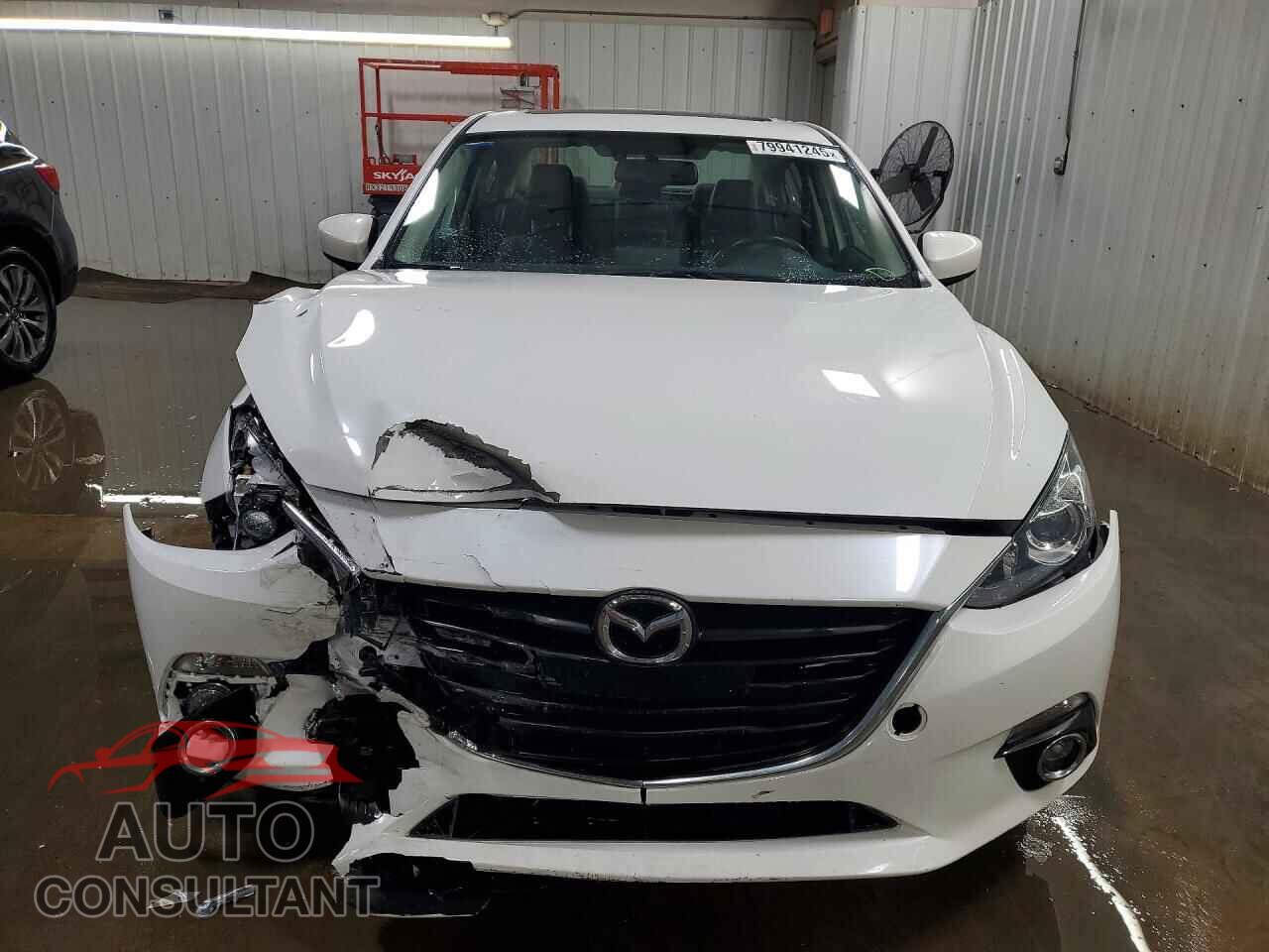 MAZDA 3 2016 - 3MZBM1X77GM250331