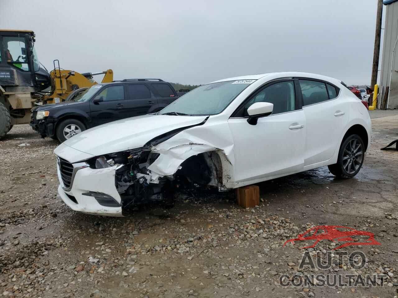 MAZDA 3 2018 - 3MZBN1L39JM193833