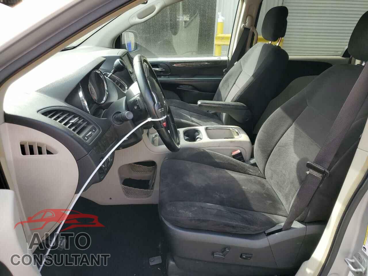 DODGE CARAVAN 2011 - 2D4RN5DG5BR684813