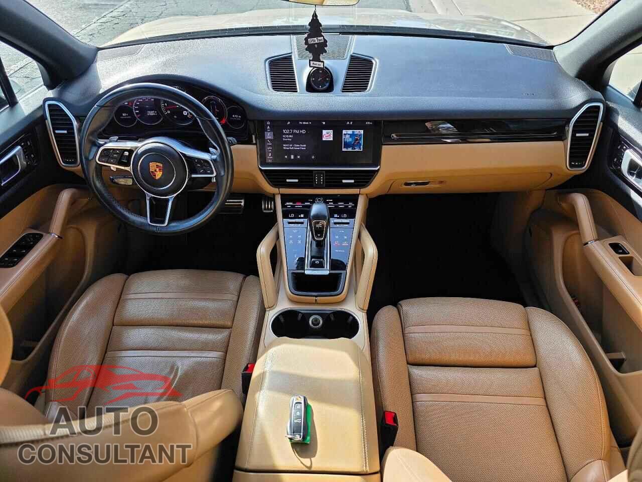 PORSCHE CAYENNE 2019 - WP1AB2AY1KDA60930
