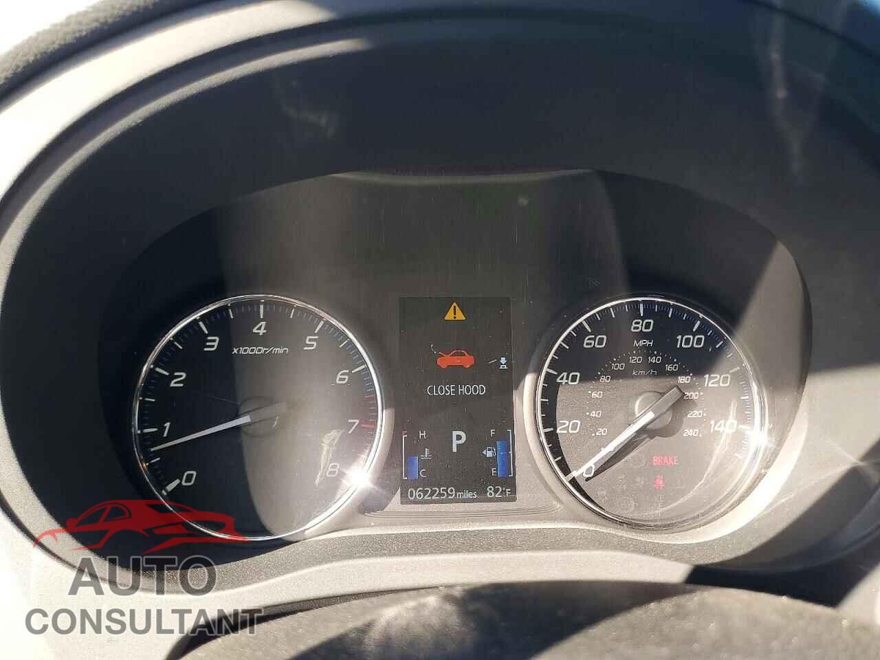 MITSUBISHI OUTLANDER 2018 - JA4AD3A38JZ060487