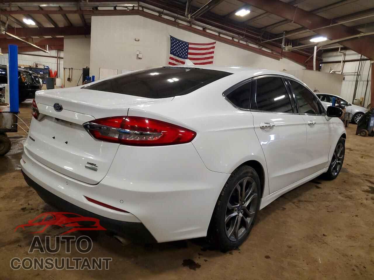 FORD FUSION 2020 - 3FA6P0CD5LR154475