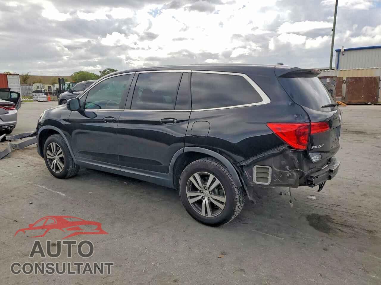 HONDA PILOT 2017 - 5FNYF6H59HB064359
