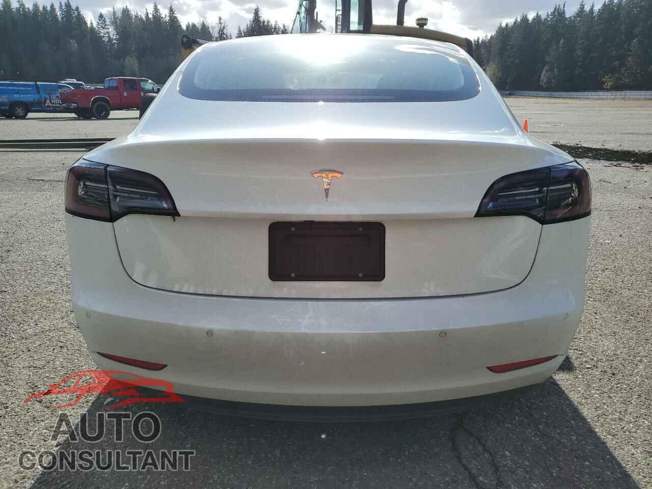 TESLA MODEL 3 2019 - 5YJ3E1EA0KF426376