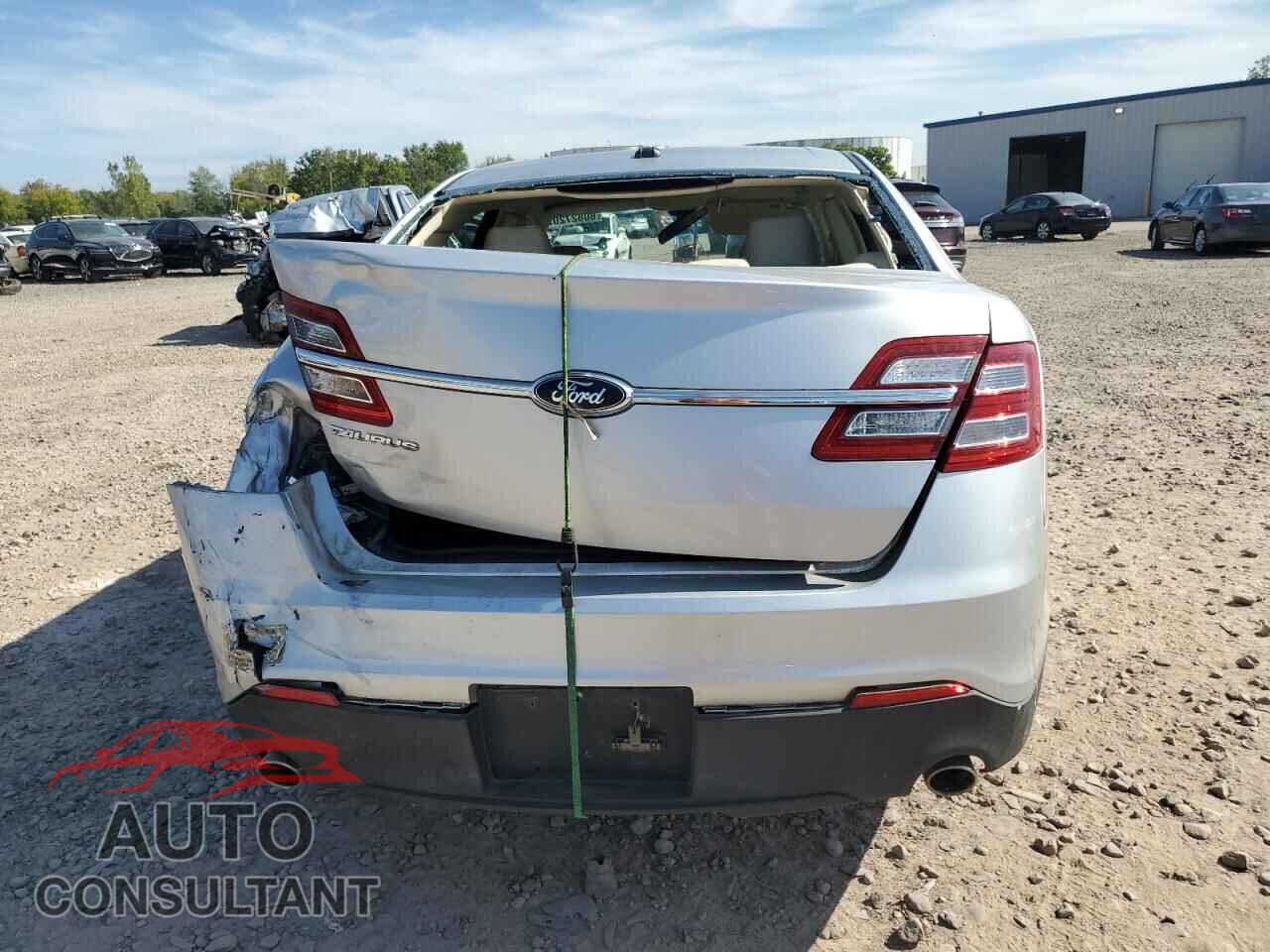FORD TAURUS 2013 - 1FAHP2D80DG224527