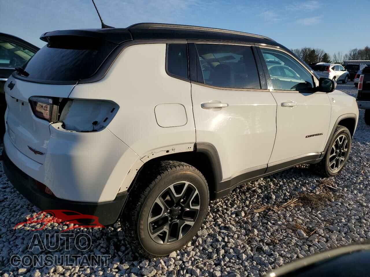 JEEP COMPASS 2019 - 3C4NJDDB7KT756470