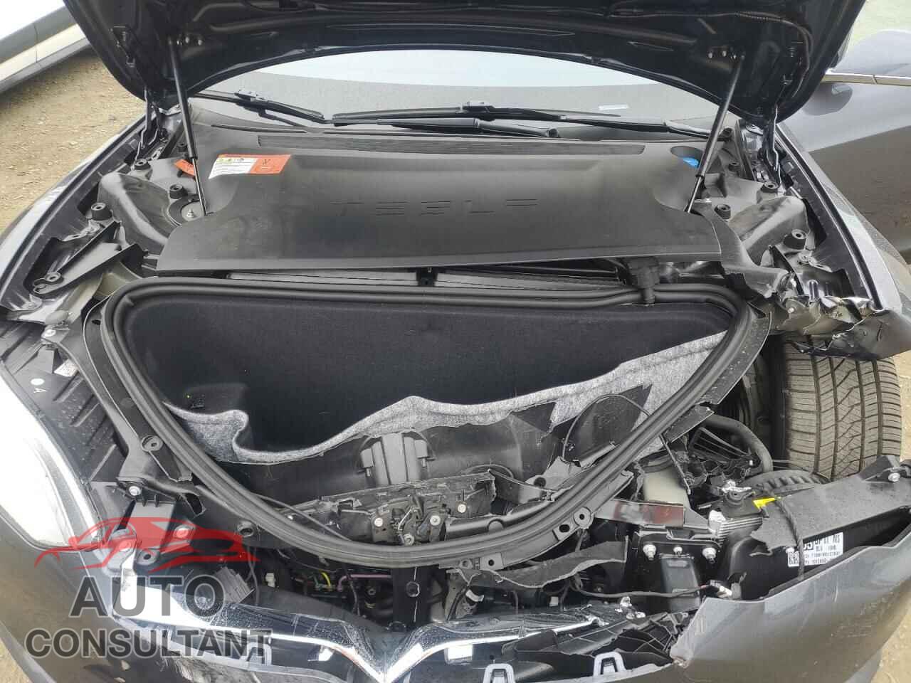 TESLA MODEL S 2018 - 5YJSA1E28JF244908
