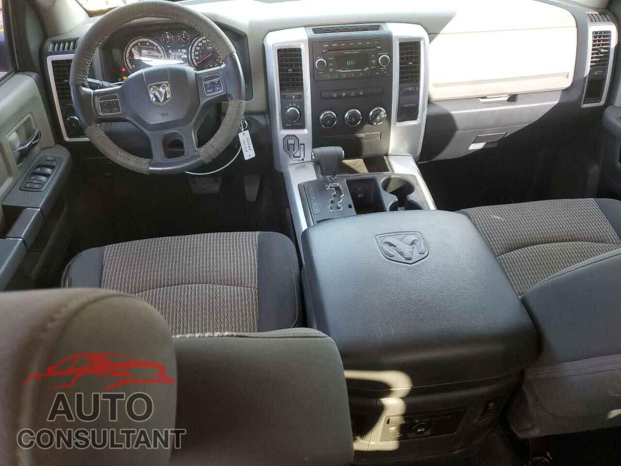 DODGE RAM 1500 2012 - 1C6RD7LT8CS322640