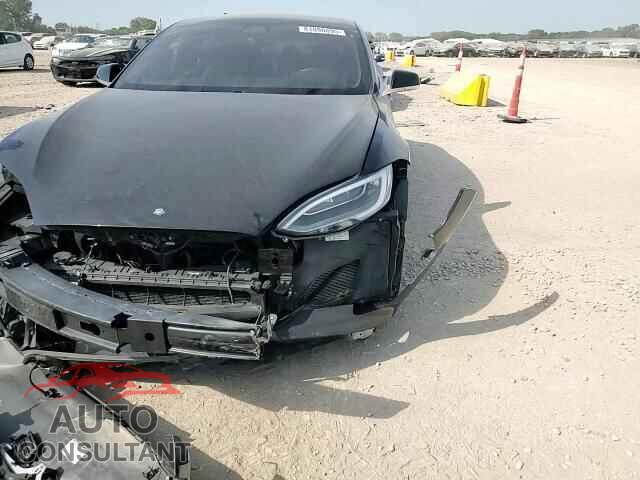 TESLA MODEL S 2018 - 5YJSA1E21JF275577