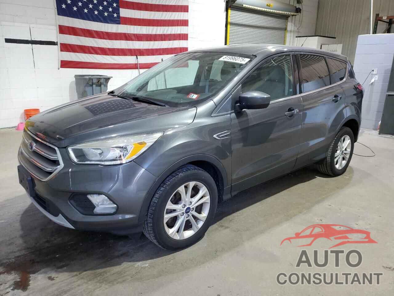 FORD ESCAPE 2017 - 1FMCU9GDXHUE20380