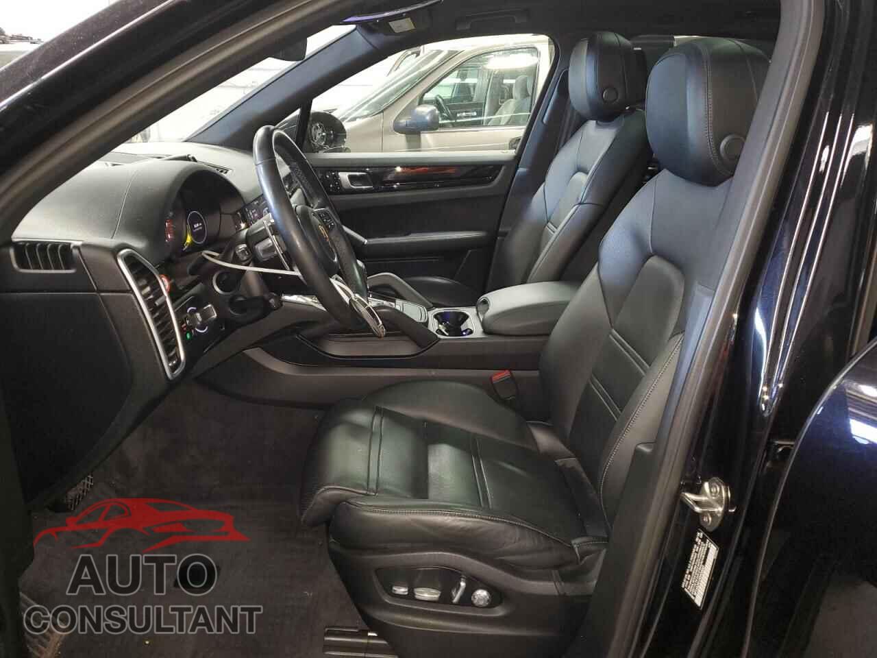 PORSCHE CAYENNE 2019 - WP1AA2AY1KDA00665