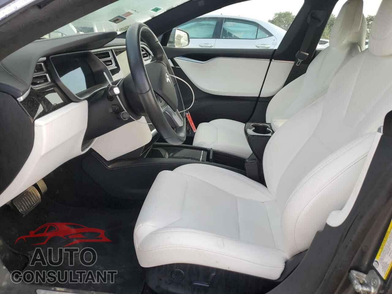 TESLA MODEL S 2017 - 5YJSA1E24HF210846