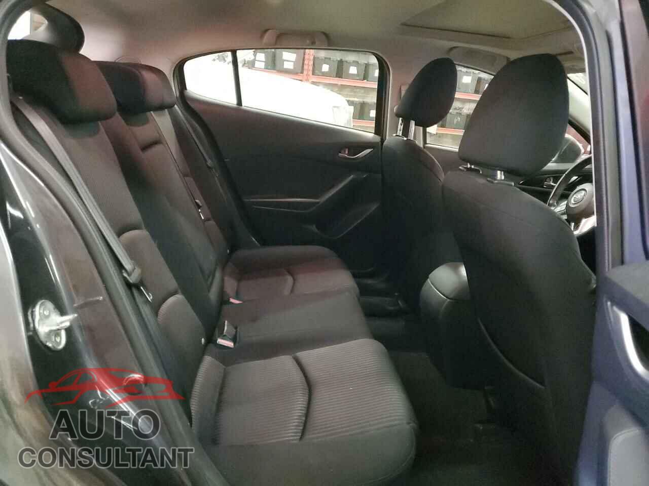 MAZDA 3 2015 - JM1BM1L76F1272437