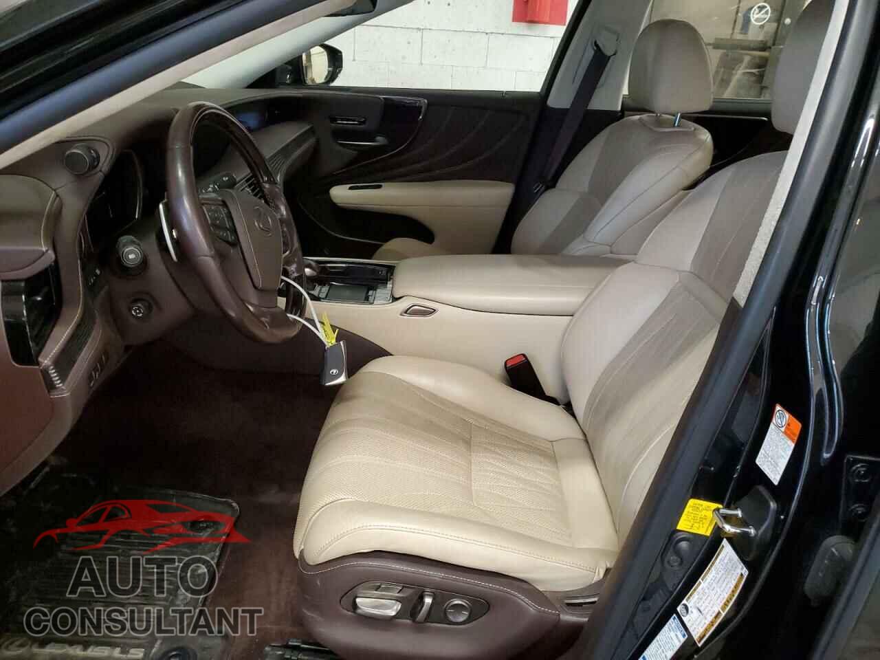 LEXUS LS500 2019 - JTHC51FF6K5006583