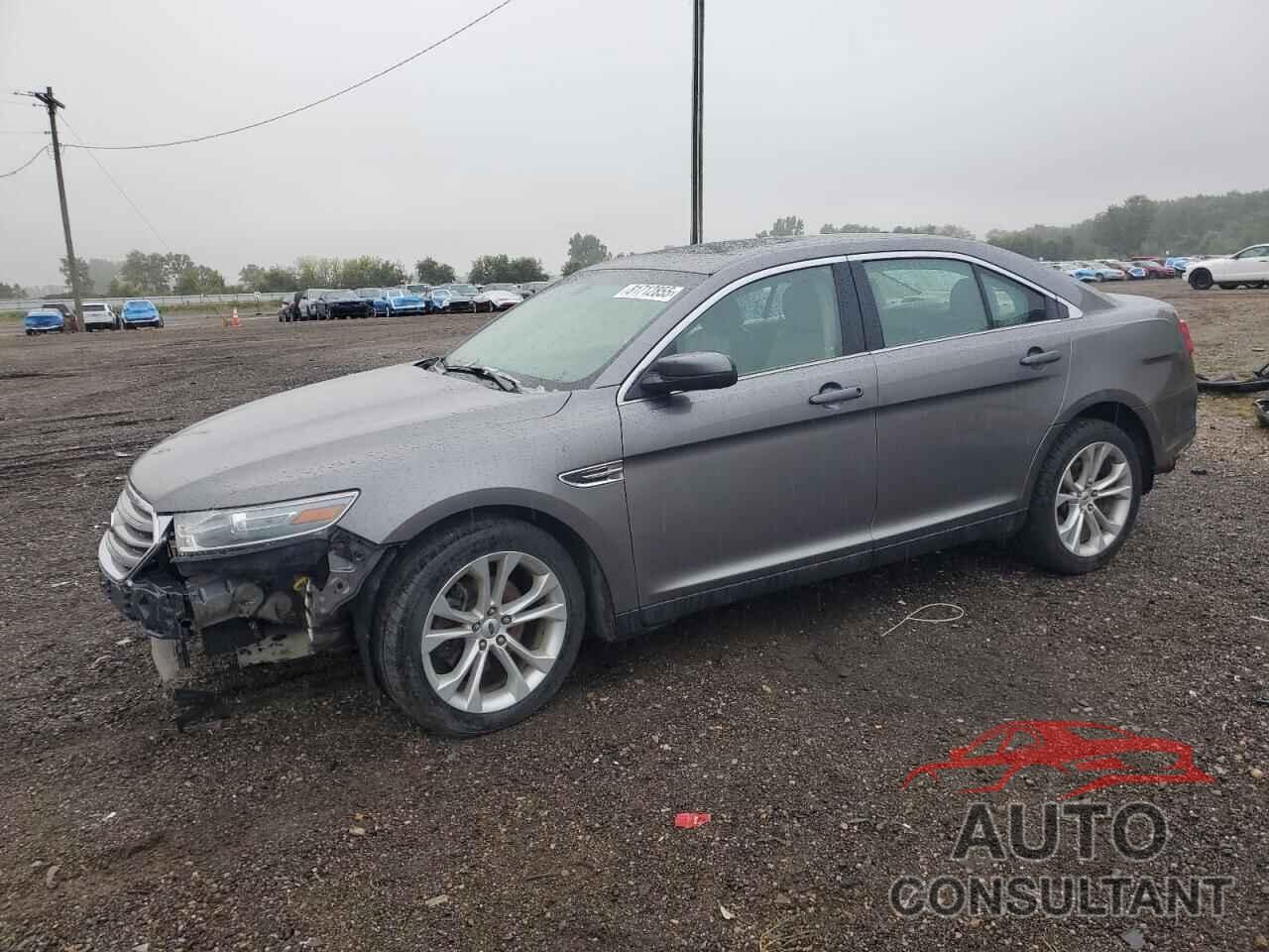 FORD TAURUS 2013 - 1FAHP2E84DG108570