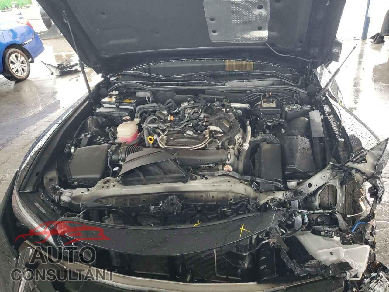 LEXUS IS 2021 - JTHAA1D2XM5117871