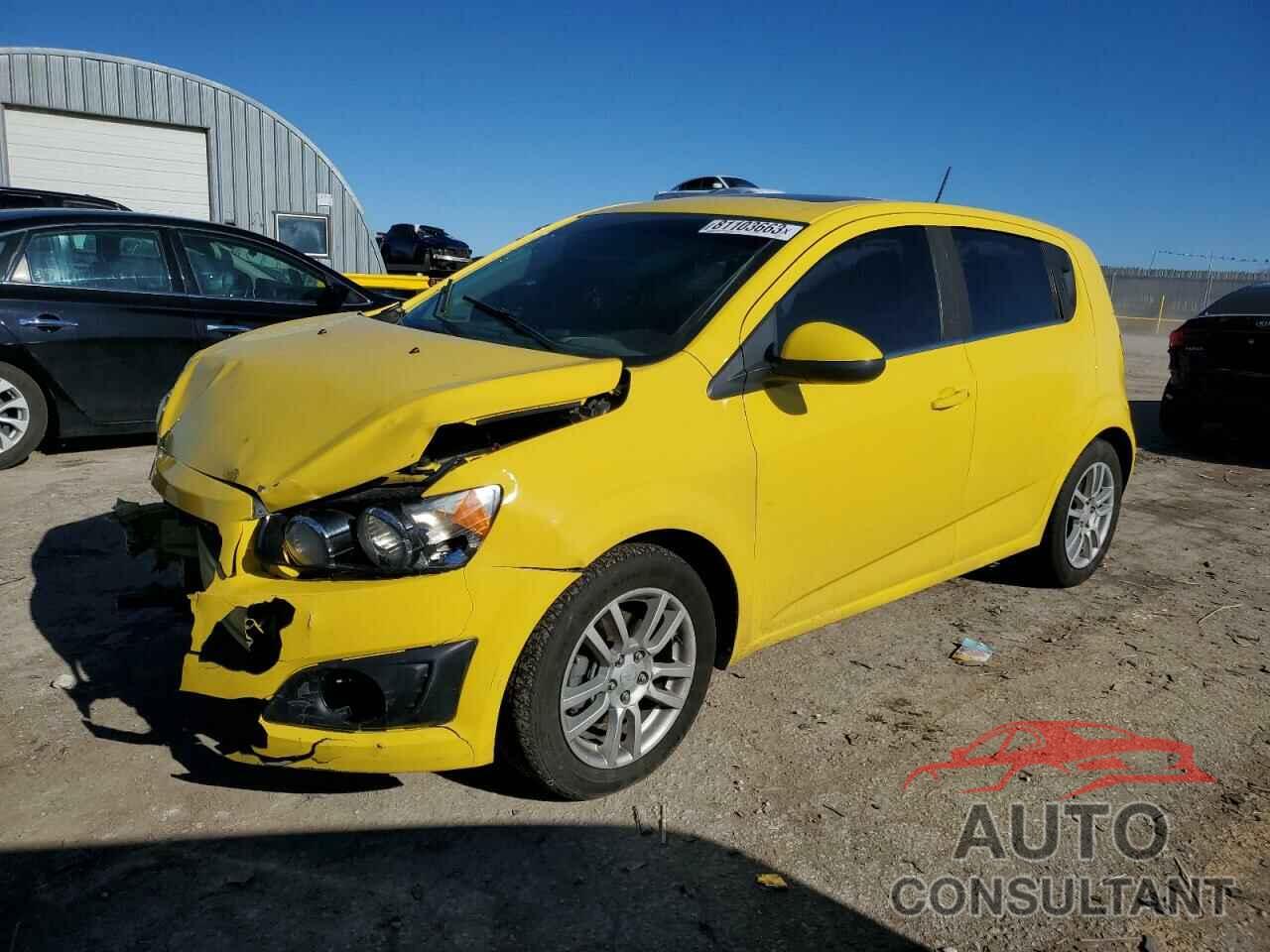 CHEVROLET SONIC 2015 - 1G1JC6SH9F4206039