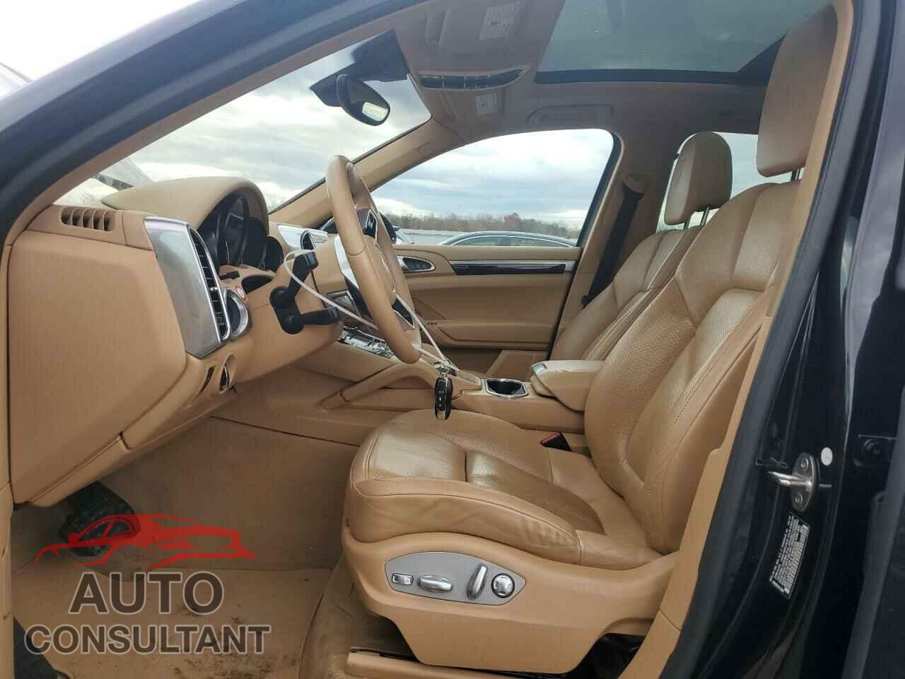 PORSCHE CAYENNE 2017 - WP1AA2A25HKA80598