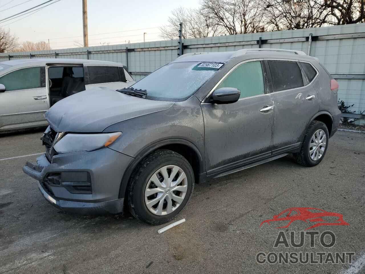 NISSAN ROGUE 2017 - KNMAT2MV2HP521656