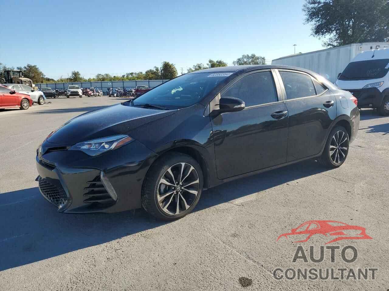 TOYOTA COROLLA 2018 - 5YFBURHEXJP812902