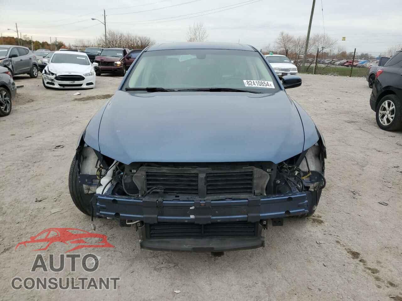 FORD TAURUS 2018 - 1FAHP2E85JG101252