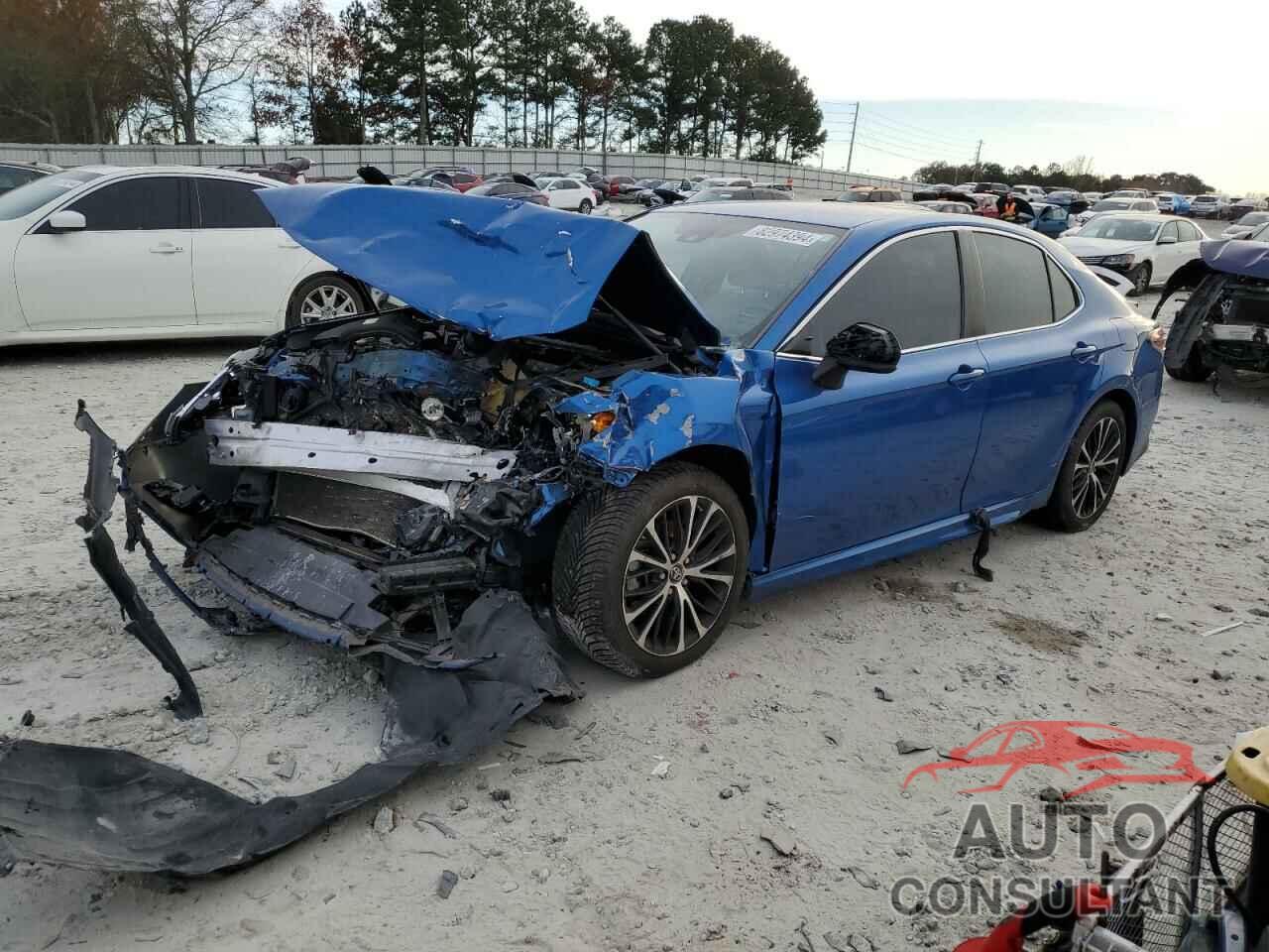 TOYOTA CAMRY 2019 - 4T1B11HK3KU261387