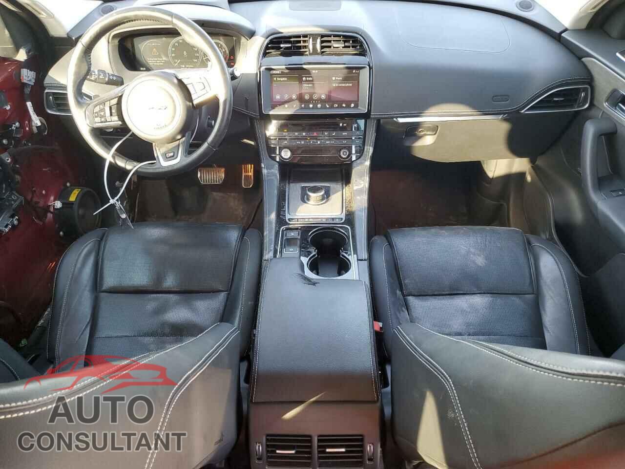 JAGUAR F-PACE 2017 - SADCM2BV1HA072955