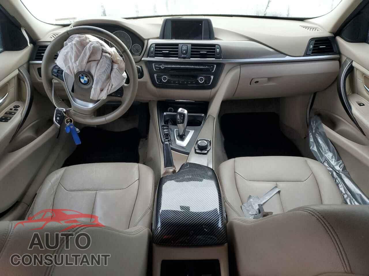 BMW 3 SERIES 2013 - WBA3A5C58DF355349