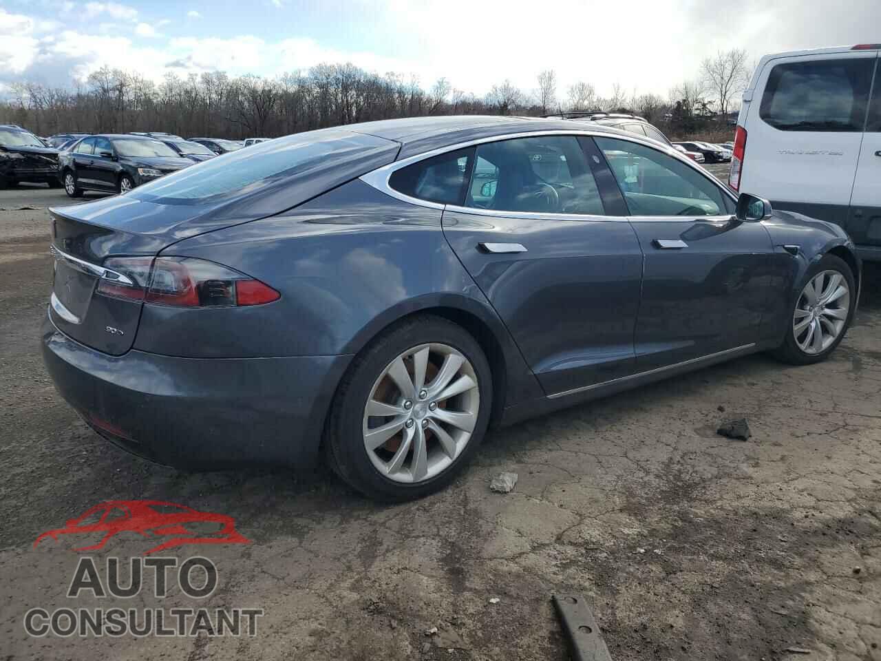 TESLA MODEL S 2017 - 5YJSA1E2XHF181207