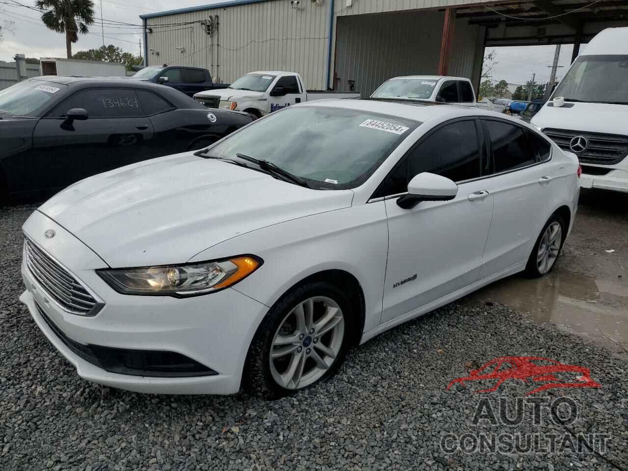 FORD FUSION 2018 - 3FA6P0LU1JR124855