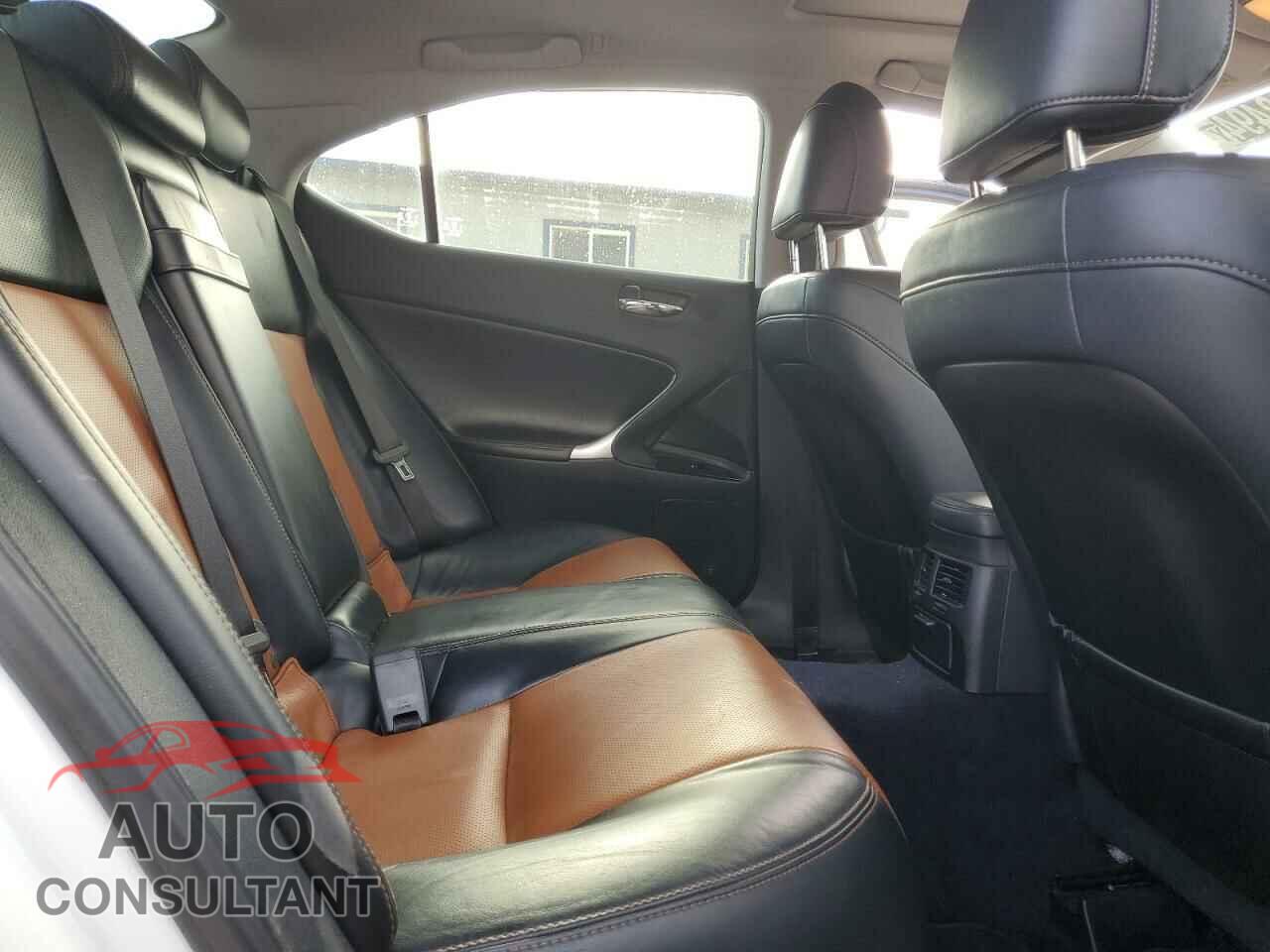 LEXUS IS 2013 - JTHBF5C2XD5189703