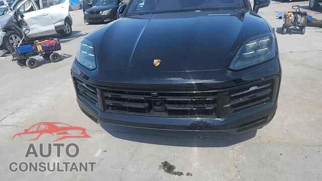 PORSCHE CAYENNE 2024 - WP1AA2AY4RDA02890
