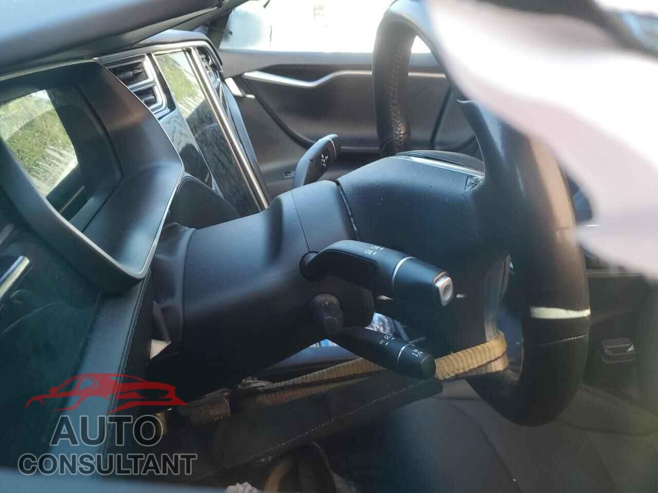 TESLA MODEL S 2017 - 5YJSA1E19HF201163