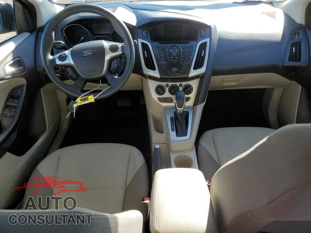 FORD FOCUS 2012 - 1FAHP3K2XCL269596