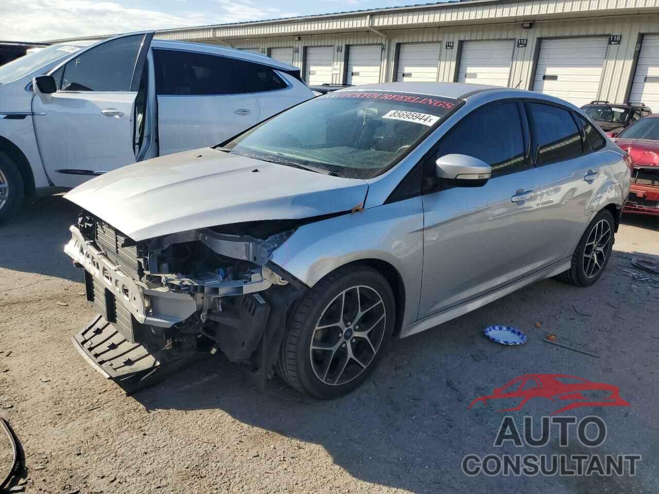 FORD FOCUS 2016 - 1FADP3F29GL233526