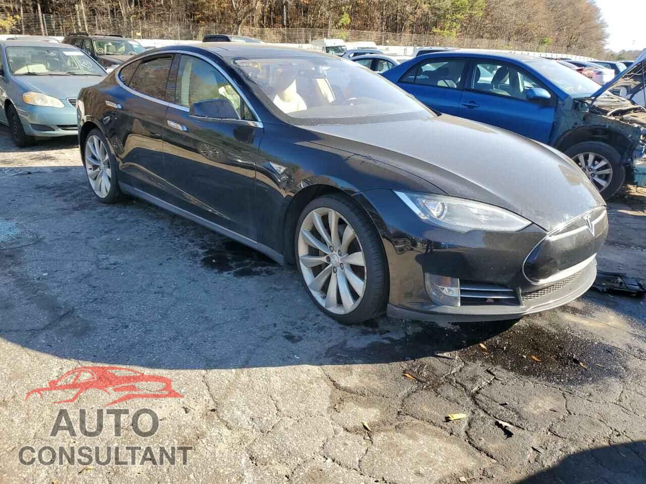 TESLA MODEL S 2013 - 5YJSA1CN5DFP17522