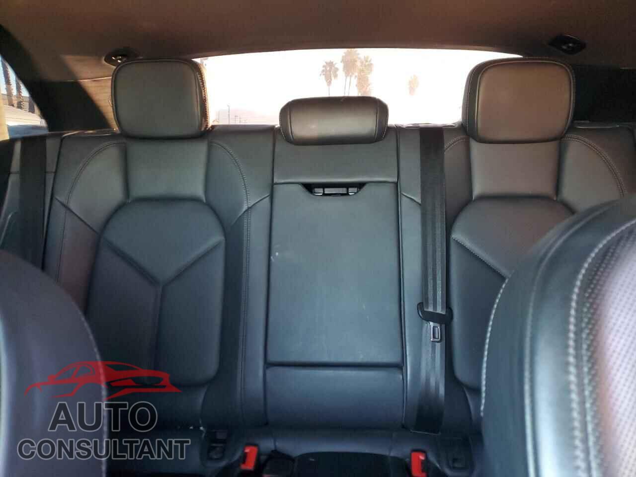 PORSCHE MACAN BASE 2024 - WP1AA2A52RLB02210