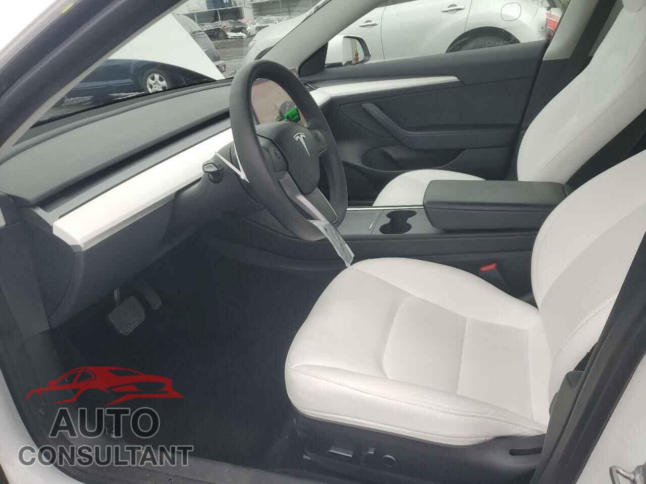 TESLA MODEL 3 2023 - 5YJ3E1EA0PF496757