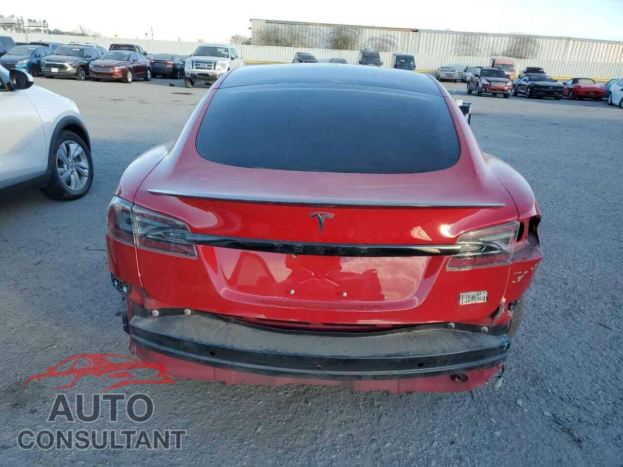 TESLA MODEL S 2021 - 5YJSA1E66MF443348