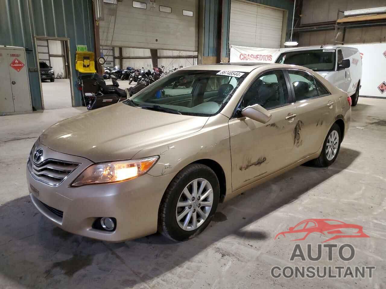 TOYOTA CAMRY 2011 - 4T1BF3EK2BU756830